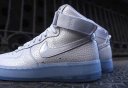 Air Force one Low 054