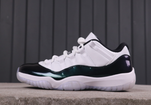 Air Jordan 11 Low Iridescent 528895-145 3040475