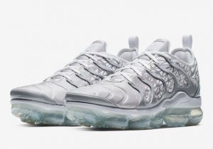 Mens Nike Air VaporMax plus 583 JM