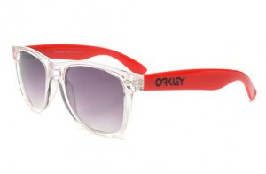 K Oakley 82037 (8)